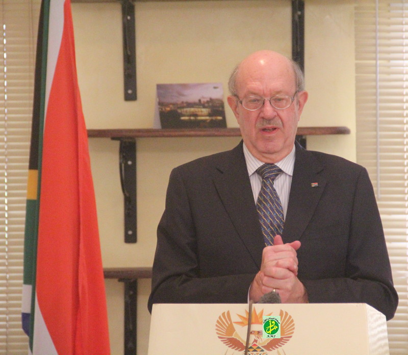 سفير جنوب إفريقيا يثمن دور موريتانيا في مواجهة الميز العنصري