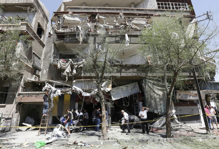 تفجير انتحاري في دمشق يوقع 18 قتيلا