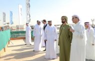 محمد بن راشد يتفقد مشروع برج خور دبي العالمي
