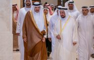 حاكم الشارقة يستقبل سلطان بن سلمان بن عبدالعزيز ويفتتحان معرض صدى القوافل