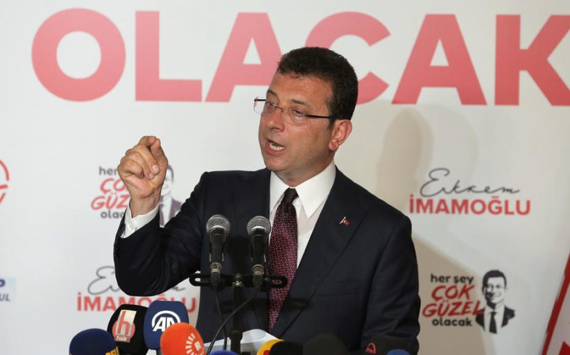 من هو أكرم إمام أوغلو الذي انتزع رئاسة بلدية إسطنبول من إردوغان وحزبه الحاكم؟