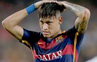 نجوم برشلونة يساهمون ماليا لإعادة نيمار