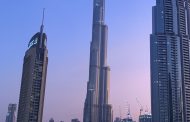 الإمارات الأولى عربيا في السياحة والسفر