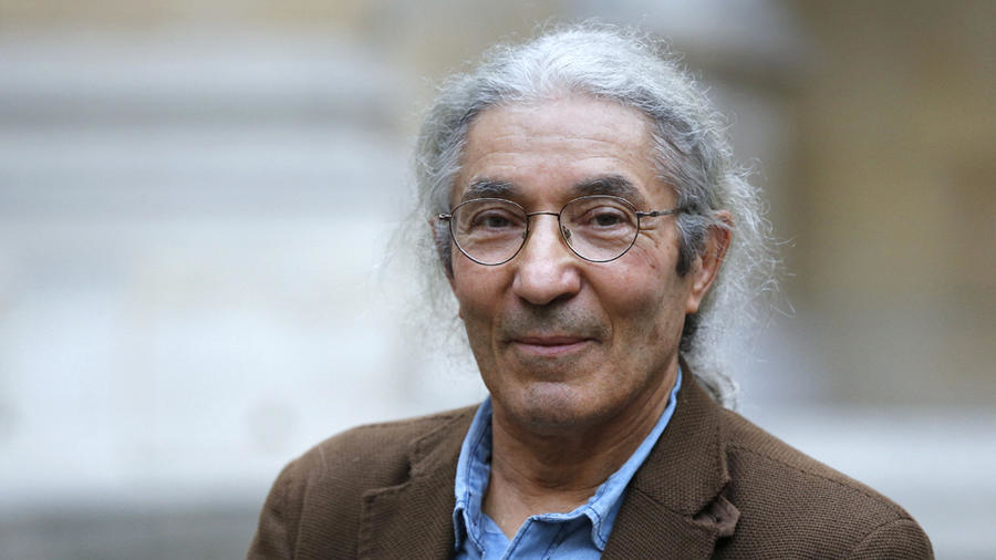 الروائي الجزائري بوعلام صنصال يحصل على جائزة المتوسط الأدبية الفرنسية